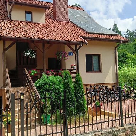Wynajem Pokoi Wiki Appartement Mikołajki Buitenkant foto