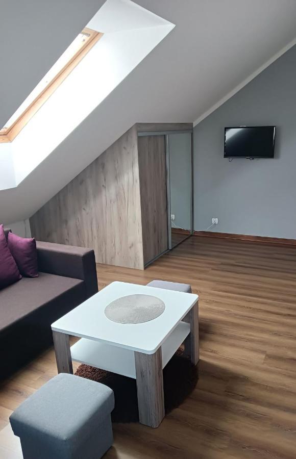 Wynajem Pokoi Wiki Appartement Mikołajki Buitenkant foto